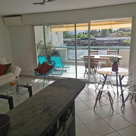 44m2, Terrasse 17m2, Calme Et Verdoyant Daire *