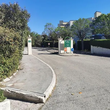 Daire 44m2, Terrasse 17m2, Calme Et Verdoyant