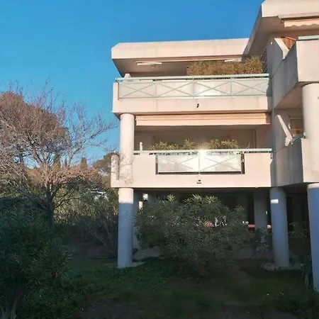 Daire 44m2, Terrasse 17m2, Calme Et Verdoyant *